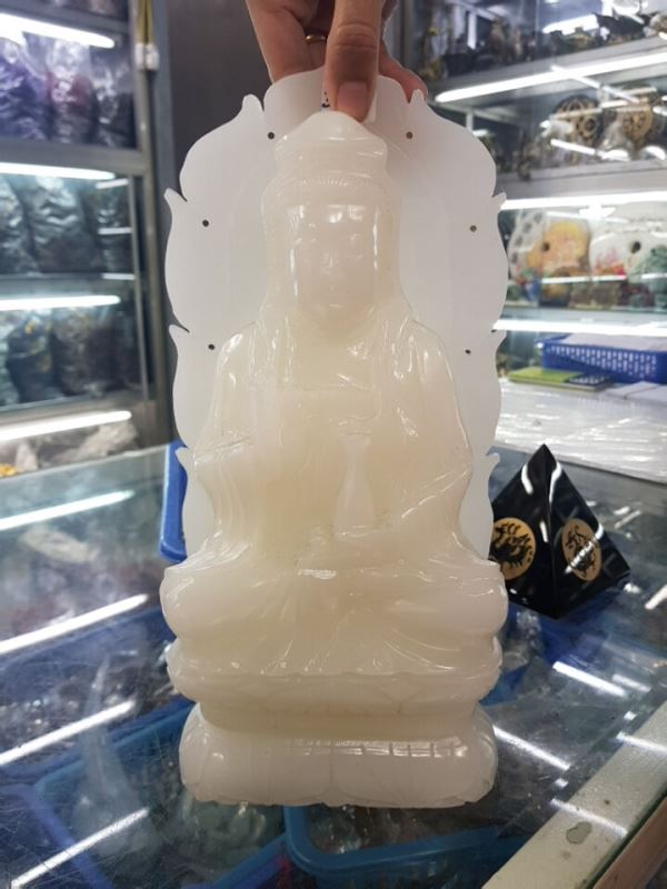 Phật bà quan âm trắng đá paskistan