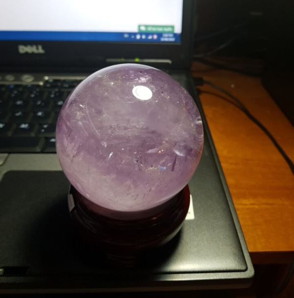 Qủa cầu đá thạch anh tím M204
