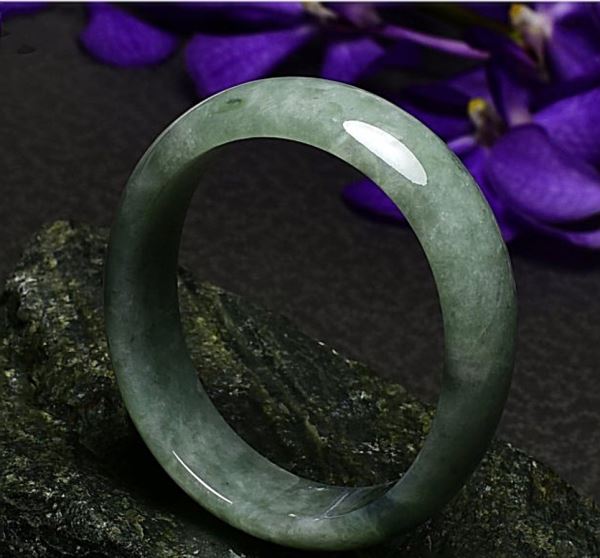 Vòng đeo tay cẩm thạch 171